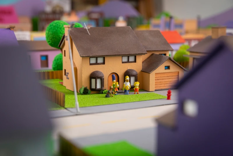 Fã de 'Os Simpsons' Constrói Maquete Gigante de Springfield com 76 Prédios | ::Tutoriais Photoshop::