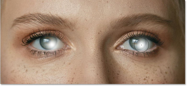 Como iluminar os olhos no Photoshop e fazê-los brilhar | Tutoriais Photoshop